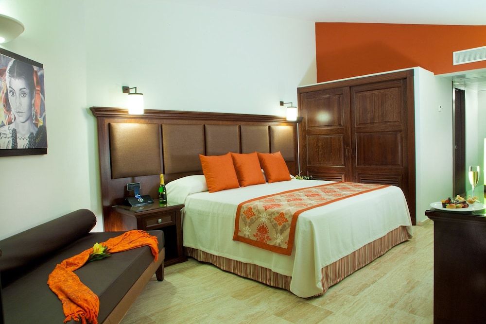 Grand Palladium Vallarta Resort & Spa - All Inclusive Deluxe Garden View 7