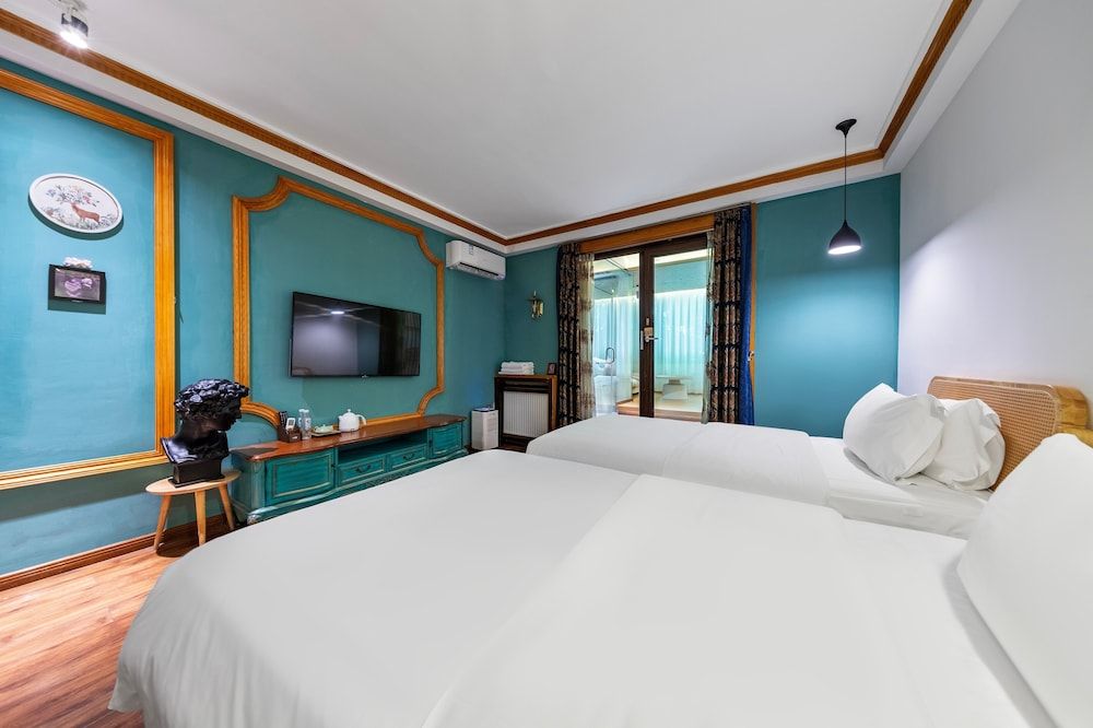 Signature Double or Twin Room, 1 Bedroom, Terrace, Mountain View