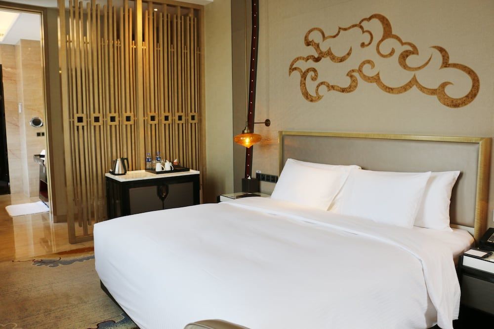 Wanda Vista Xining Executive King Room 2