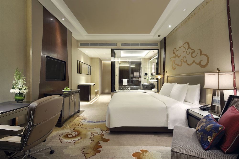 Wanda Vista Xining Executive King Room 3