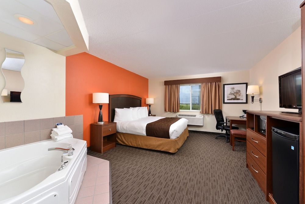 Deluxe Suite, 1 Bedroom, Non Smoking, Jetted Tub (1 King)