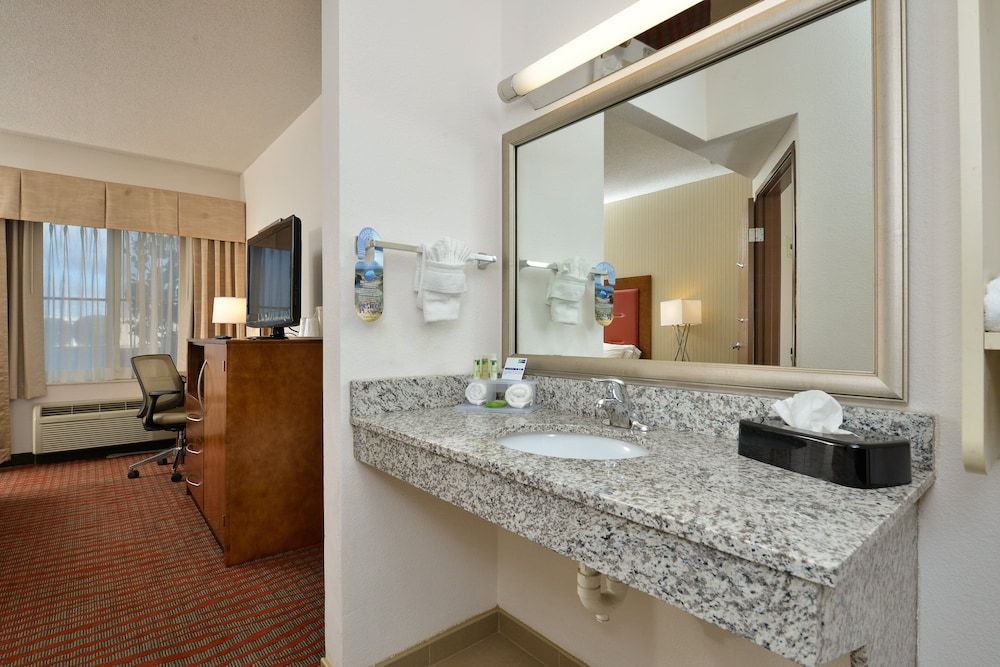 Room, 2 Double Beds, Non Smoking