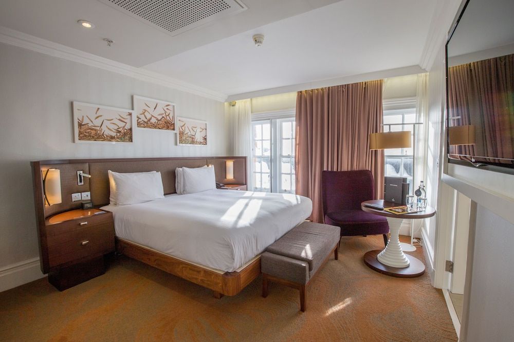 Deluxe Room, 1 King Bed