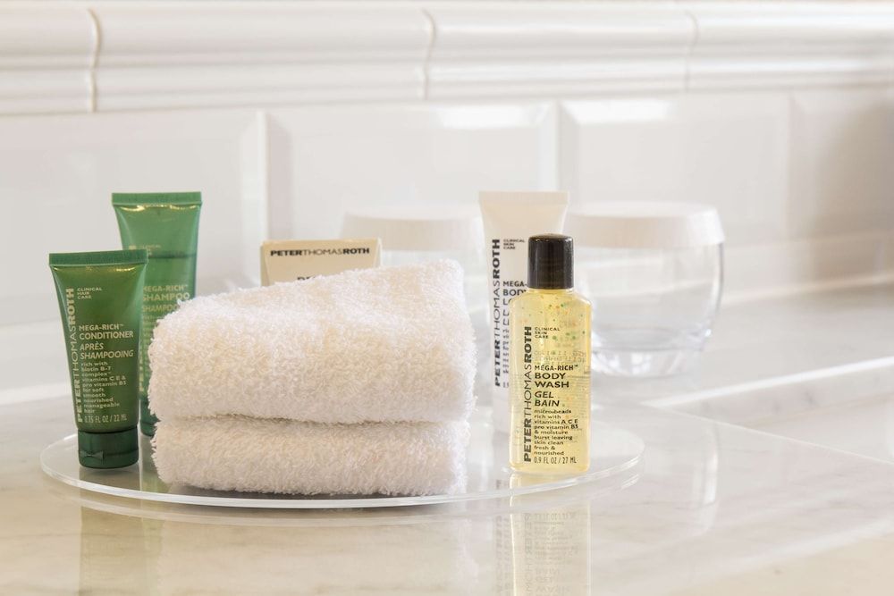 Hilton London Hyde Park Room, 1 Queen Bed 13