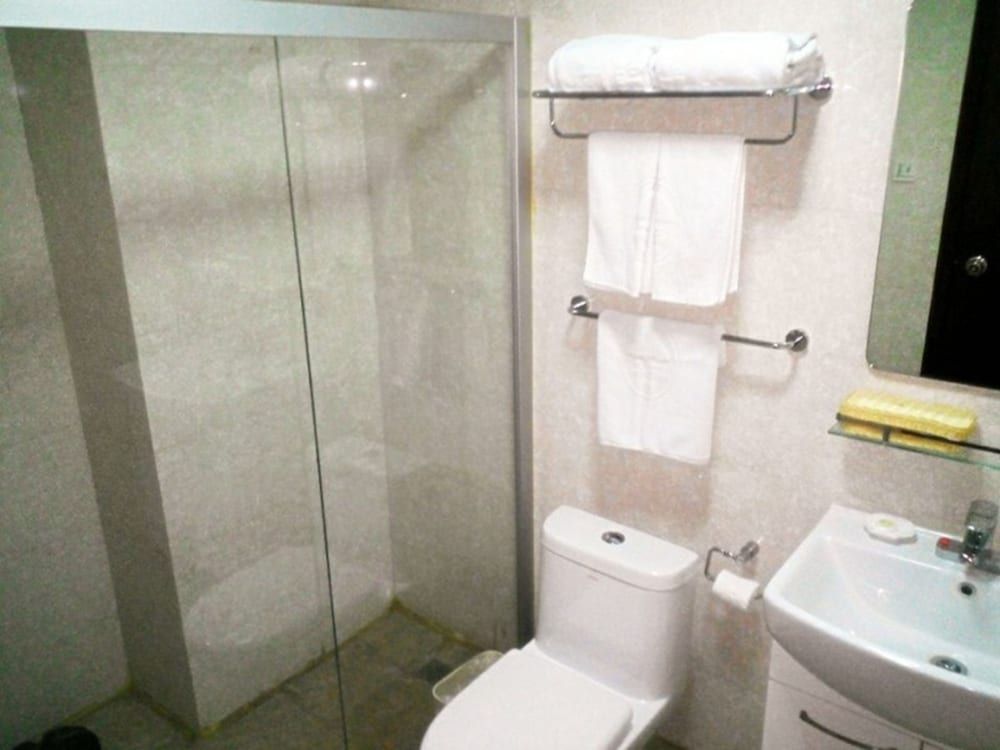 GreenTree Inn Chuzhou International Trade Market Express Hotel Classic Double Room 2