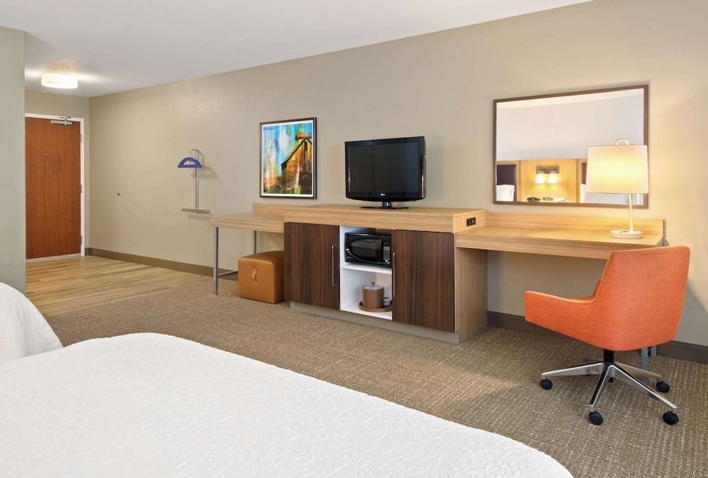 Room, 2 Queen Beds, Accessible, Non Smoking