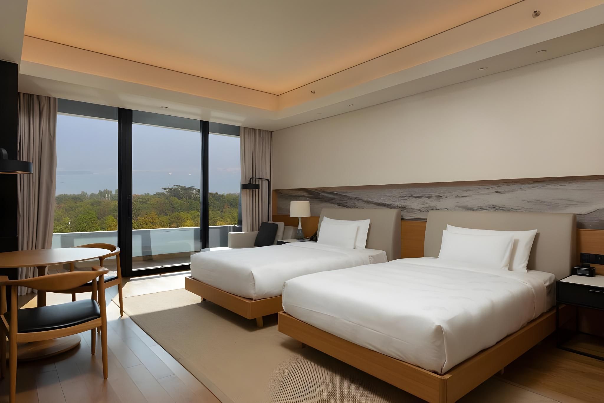 Executive Sea View Twin Room