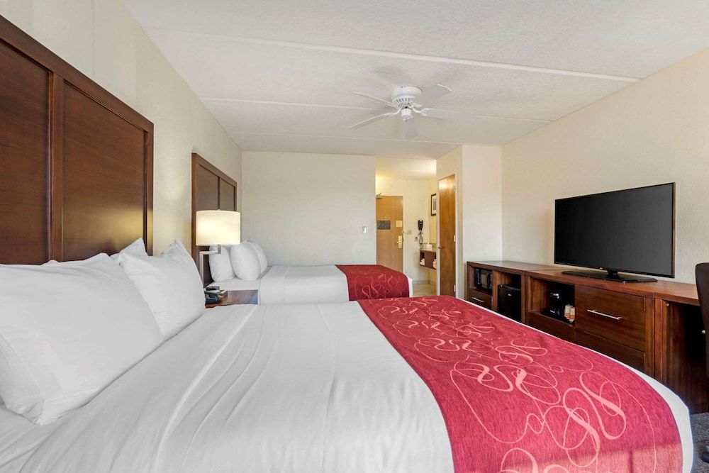 Comfort Inn Kissimmee-Lake Buena Vista South Room, 2 Queen Beds, Non Smoking 4