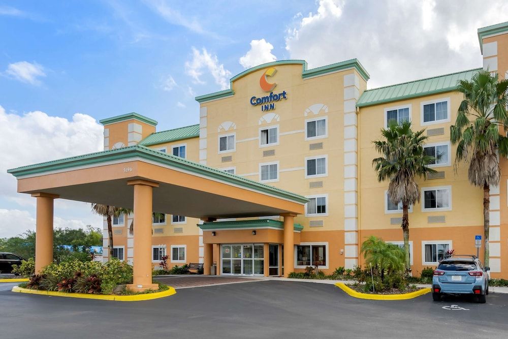 undefined Comfort Inn Kissimmee-Lake Buena Vista South 2