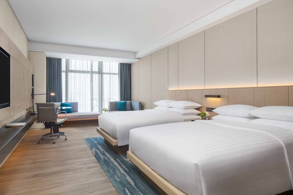 Deluxe Room, 2 Double Beds, Non Smoking