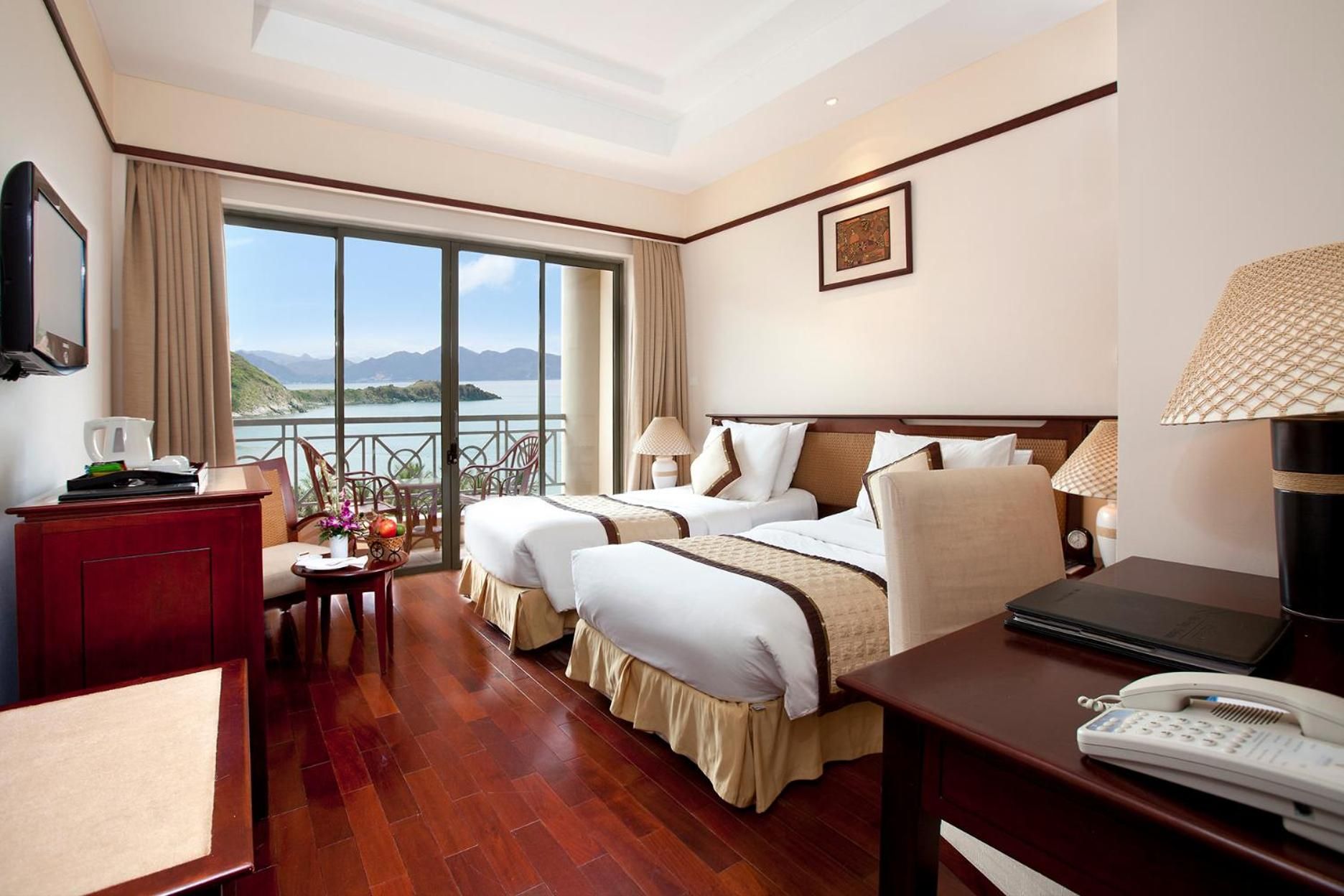 Deluxe Twin Ocean View