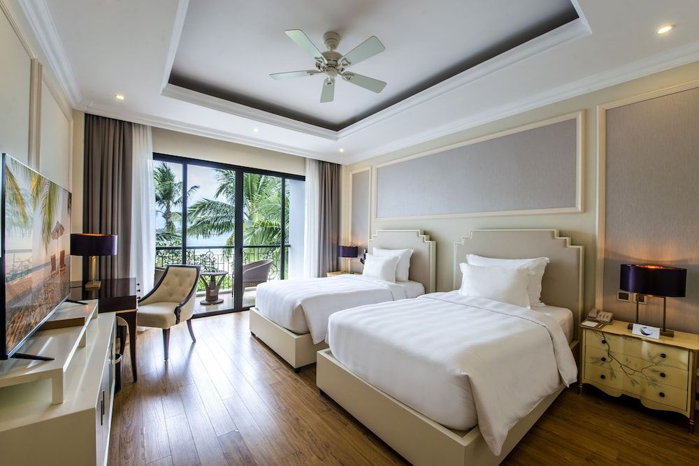 Tropicana Villa 3 Bedroom Beachfront