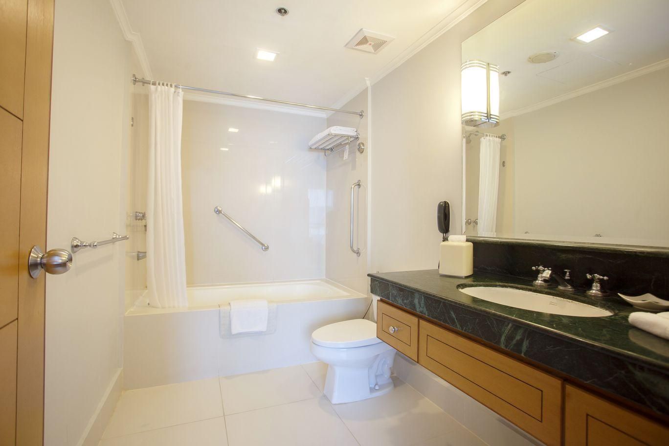 Deluxe Room with Kitchen