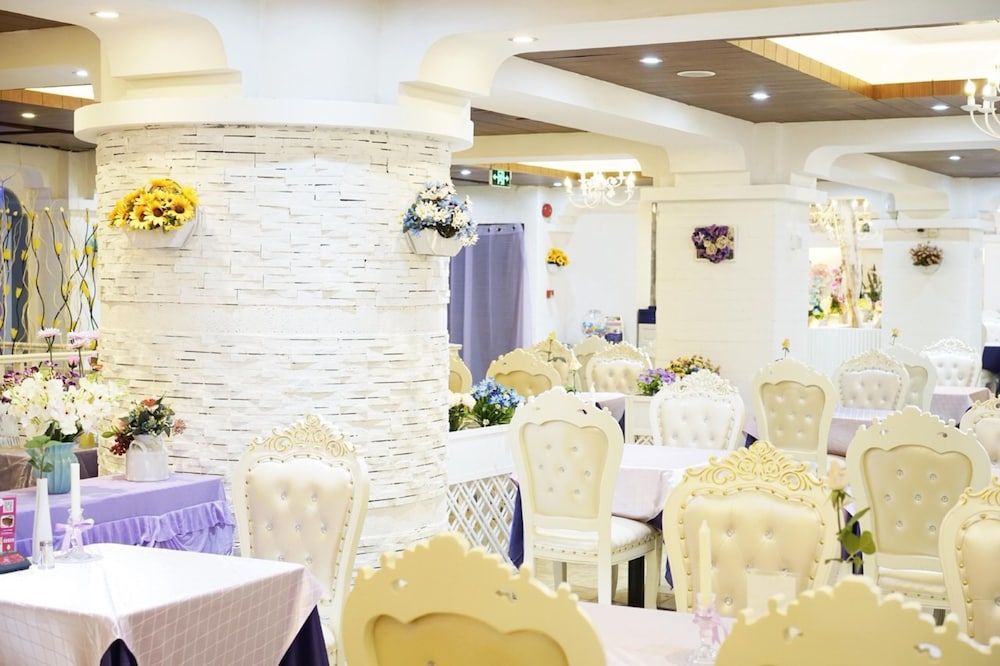 undefined Fuhao Hotel 10