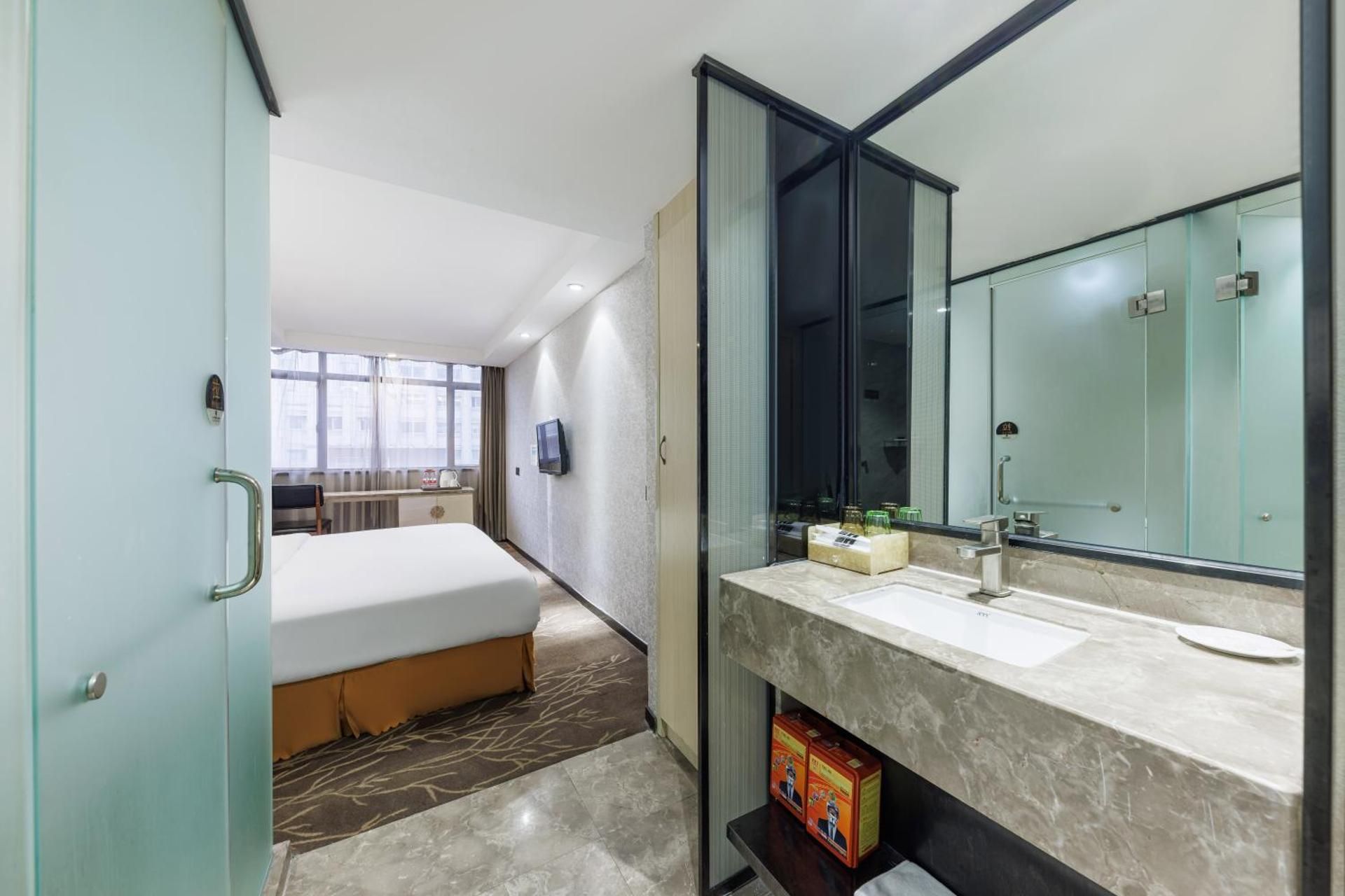 undefined Fuhao Hotel 6