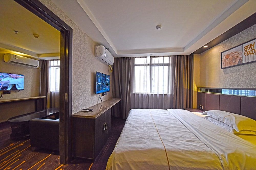 undefined Fuhao Hotel 4