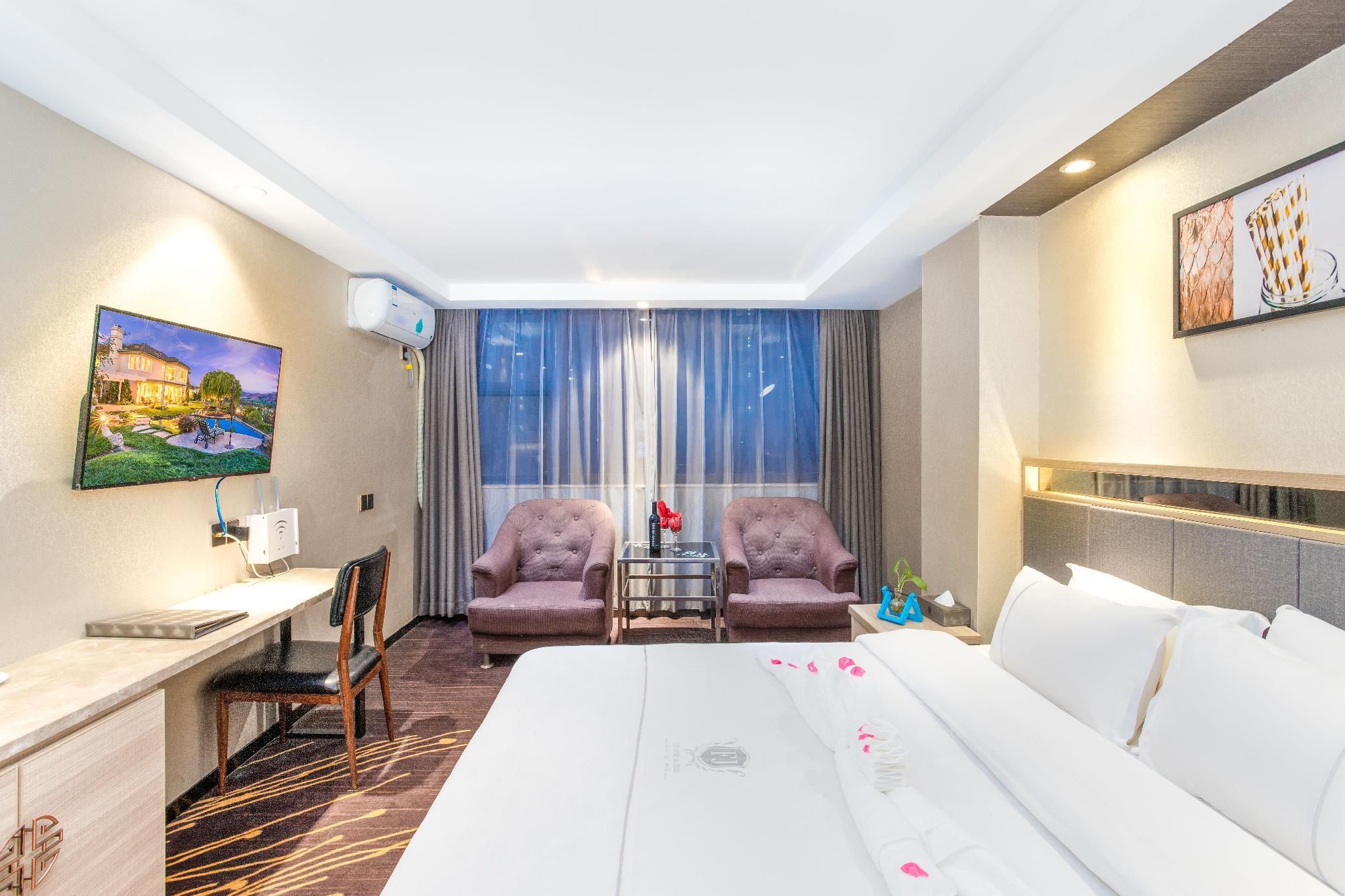 undefined Fuhao Hotel 7