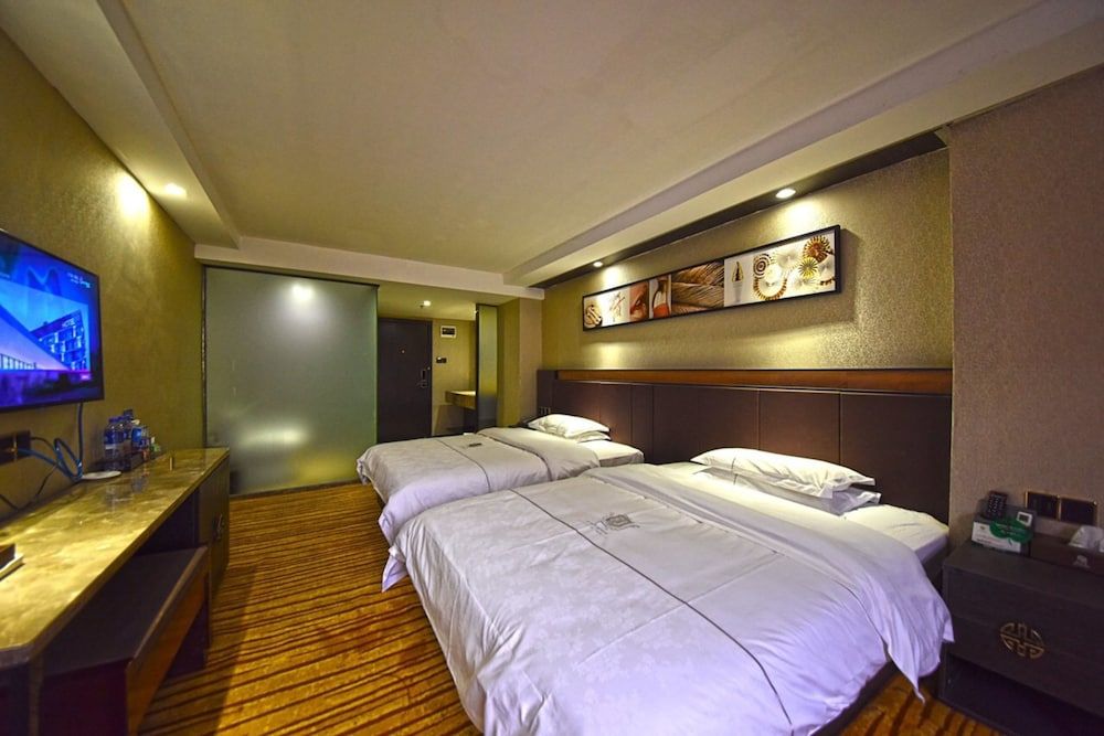 undefined Fuhao Hotel 3