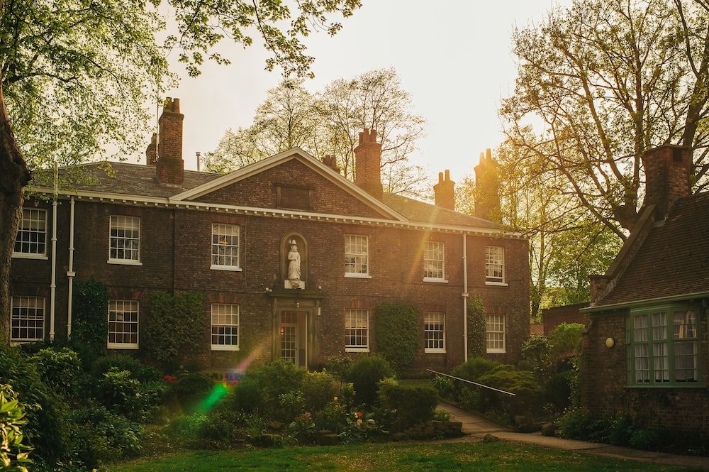 undefined Middletons Hotel 7