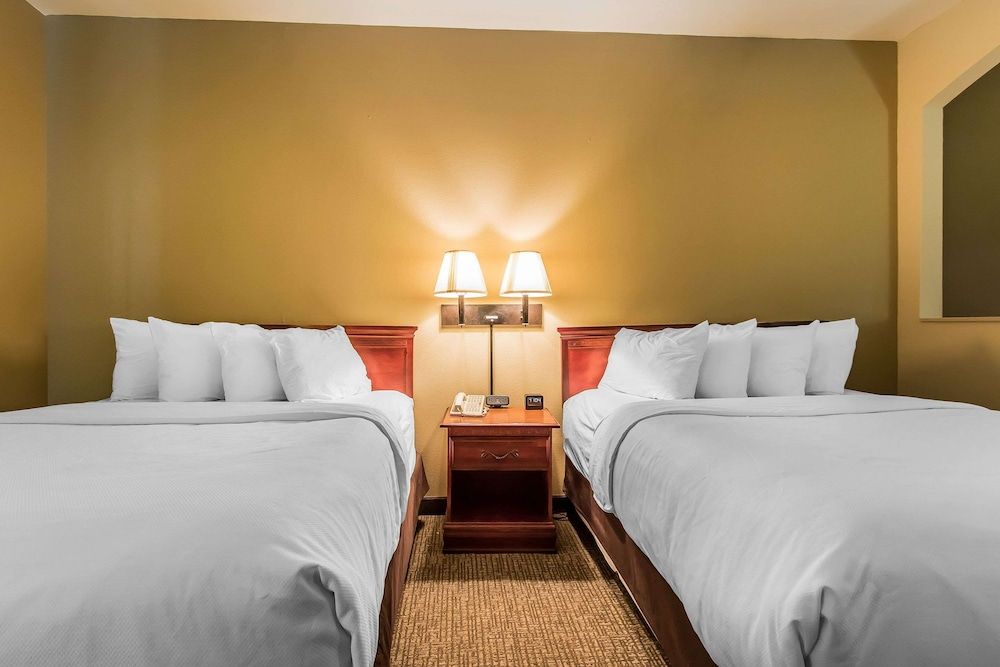 Suite, 2 Queen Beds, Non Smoking