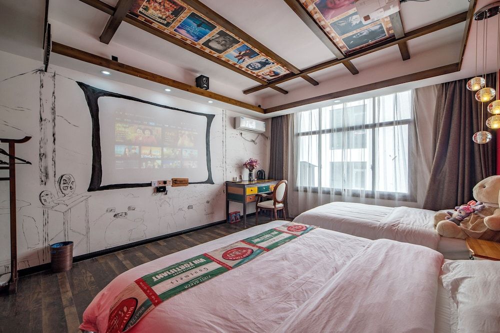 Zhangjiajie Nanfang Yinan Hotel Deluxe Double Room 3