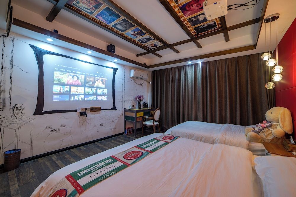 Zhangjiajie Nanfang Yinan Hotel Deluxe Double Room 4