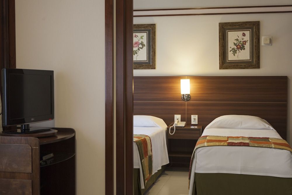 undefined Bristol The Time 9