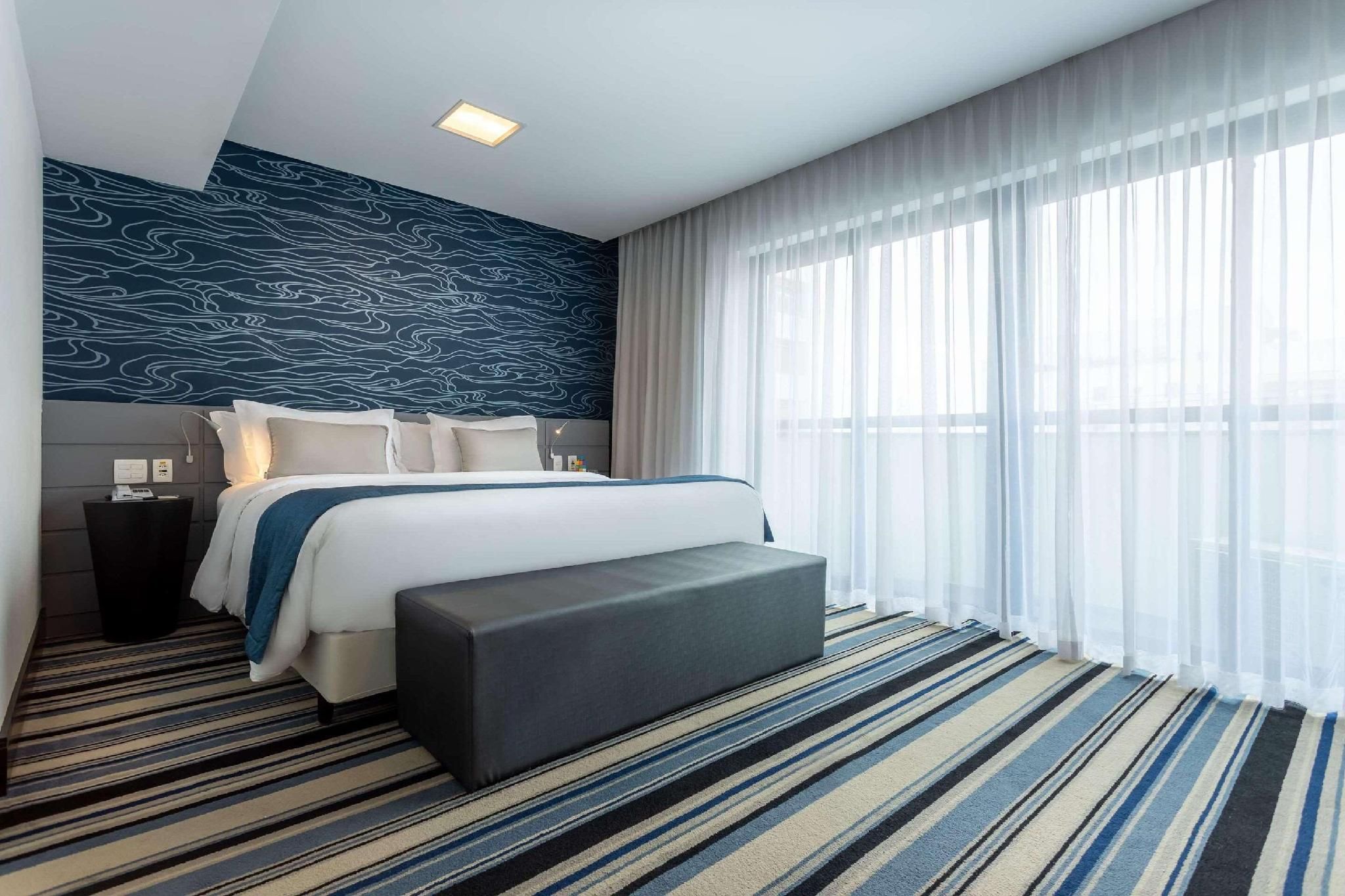 Business King Non-Smoking