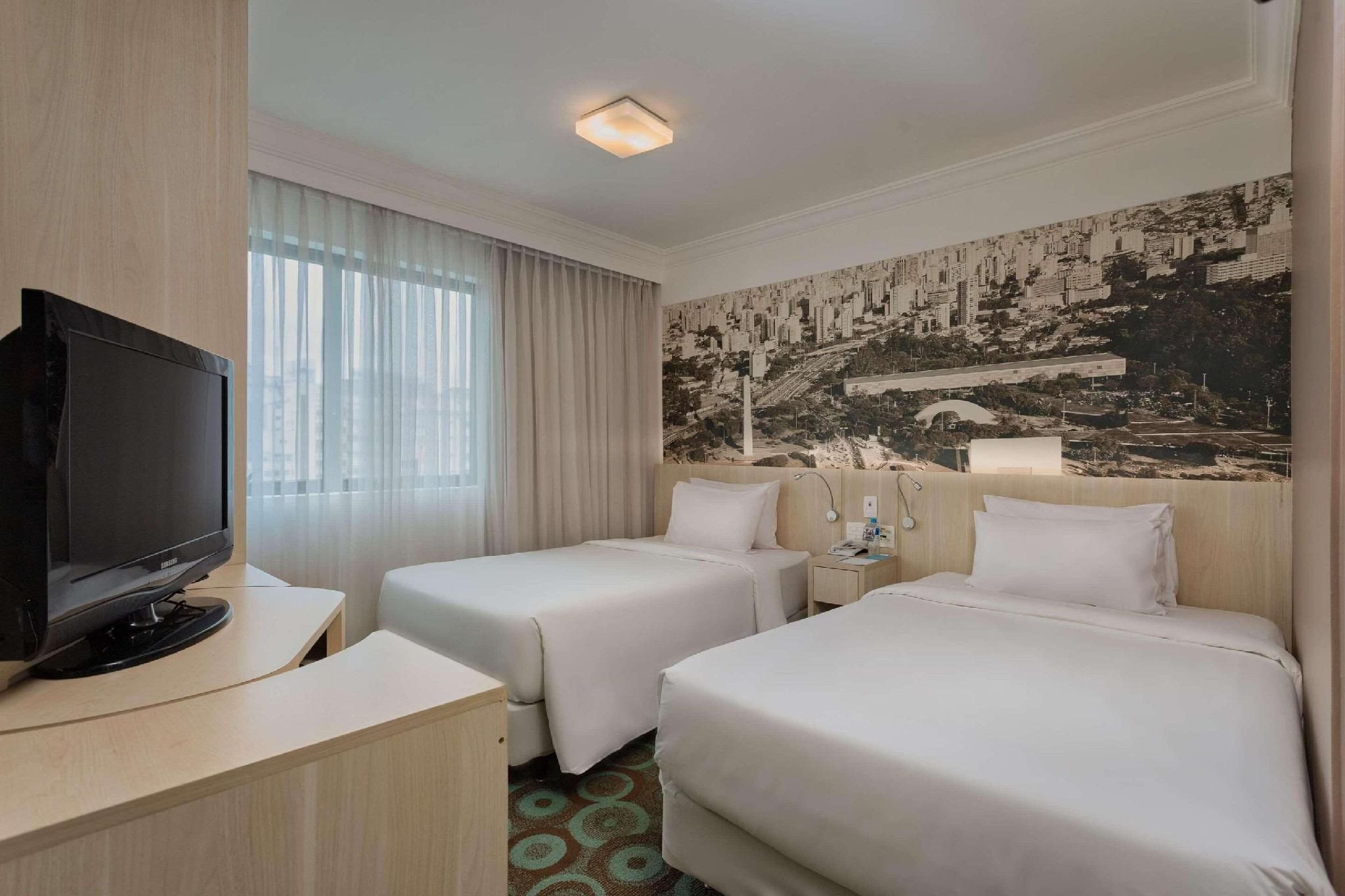 undefined Radisson Hotel Oscar Freire 5