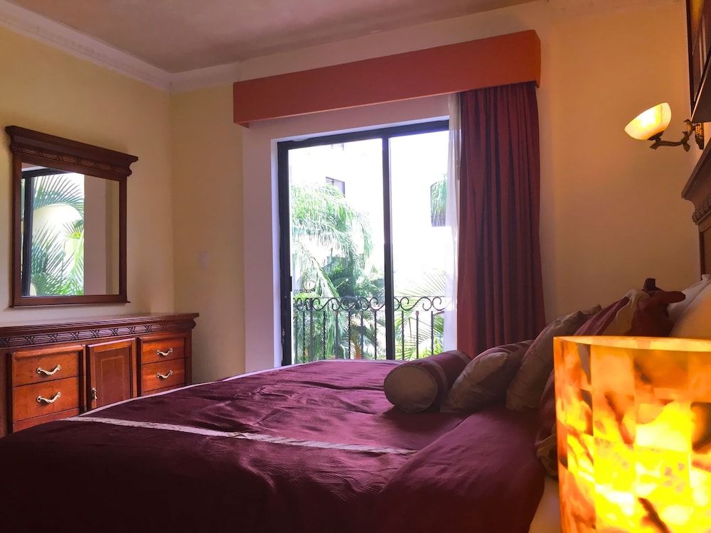 Gran Real Yucatan Deluxe Plus, 1 King Bed, Fridge, Bathtub