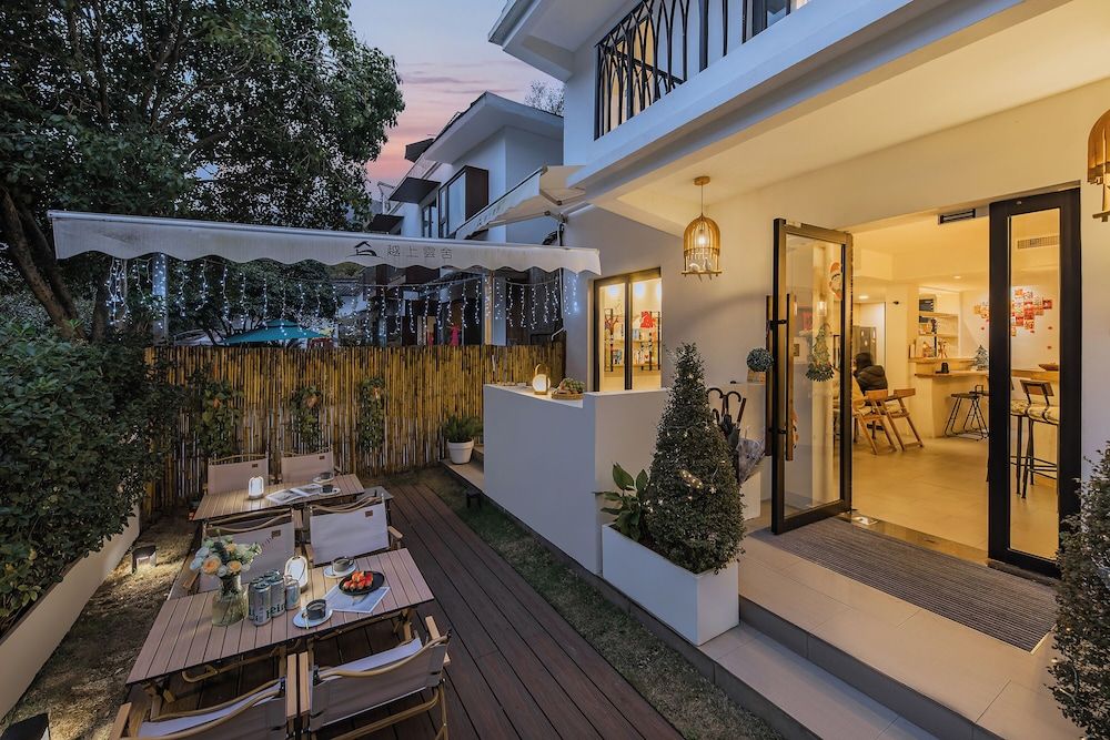 undefined Hangzhou West Lake Yueshang Yunshe Boutique Homestay 4