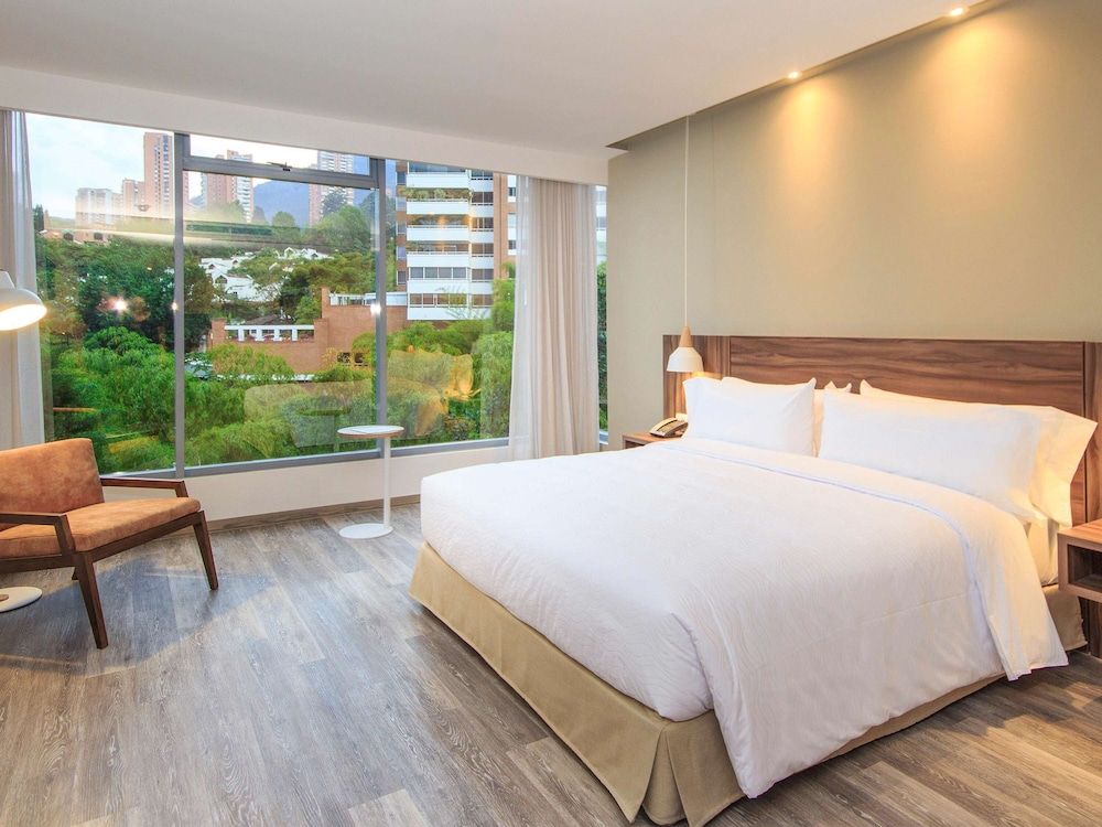 Standard Room, 1 King Bed