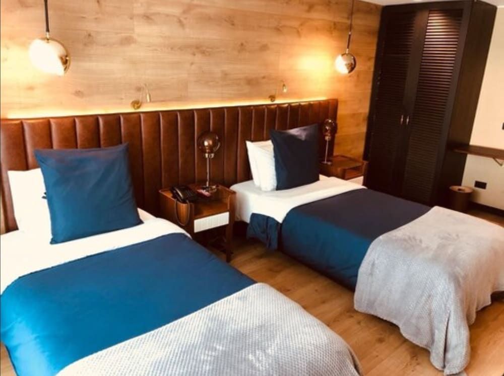 Standard Twin Room