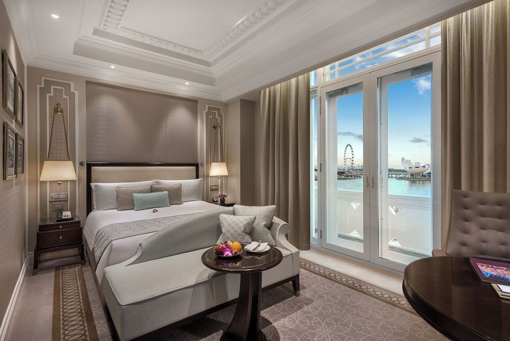 Taste the Good Life Package - Marina Bay View Room (incl 100 SGD dining credit)