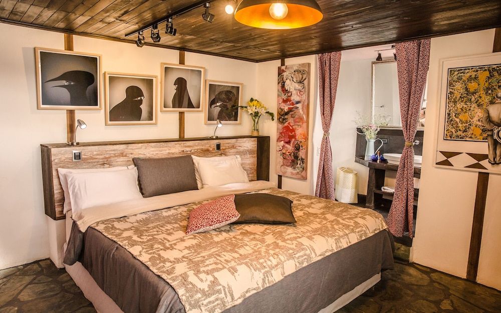 LA COLINA Hotel Cottage Deluxe Room 6