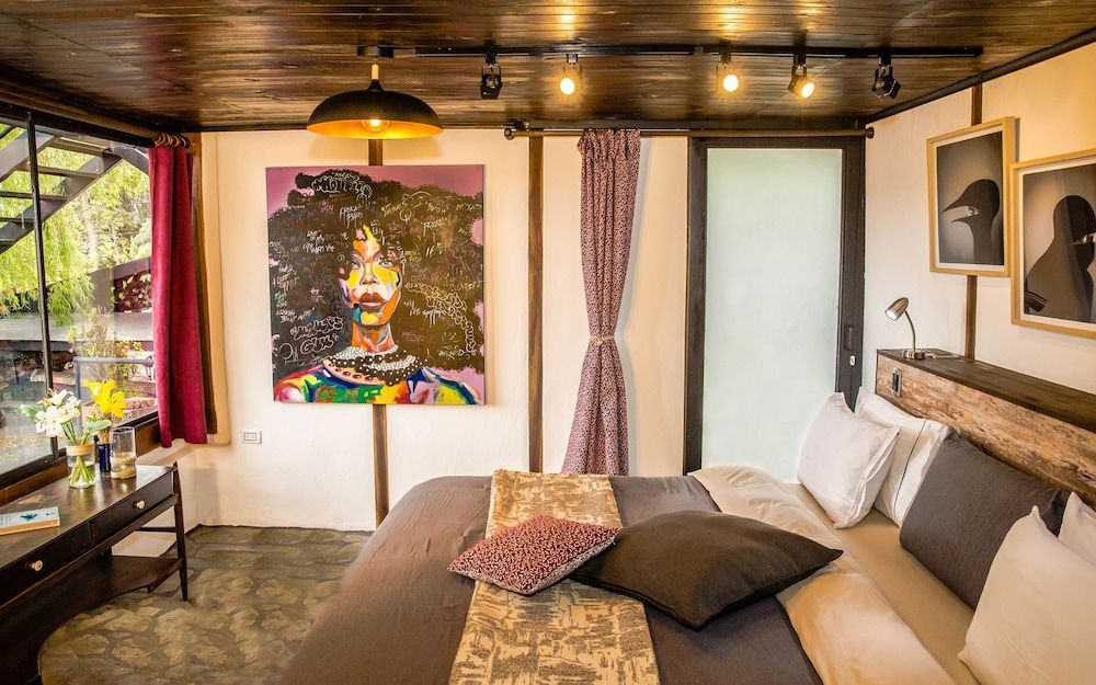 LA COLINA Hotel Cottage Deluxe Room 3