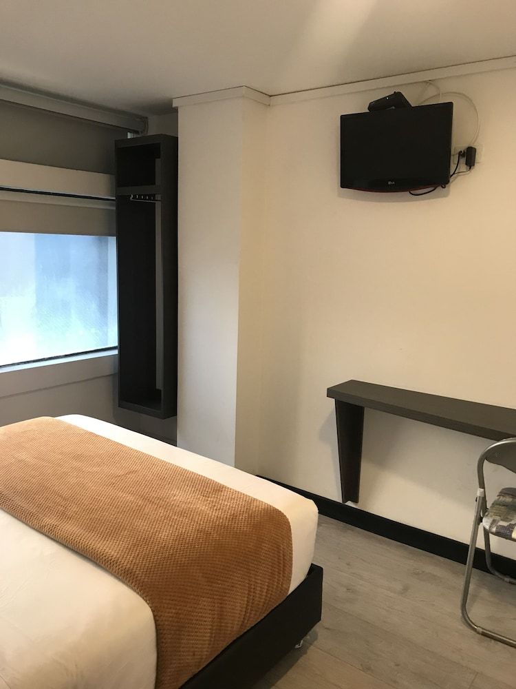 Hotel Express 53 Standard Twin Room 6