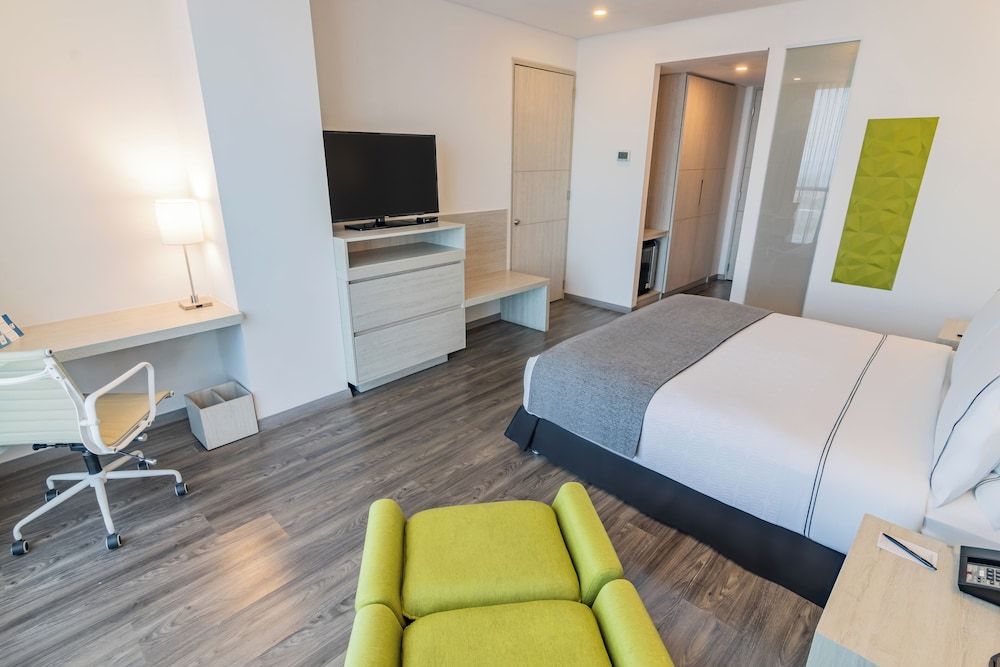 Sonesta Hotel Ibague Business Room, 1 King Bed 2