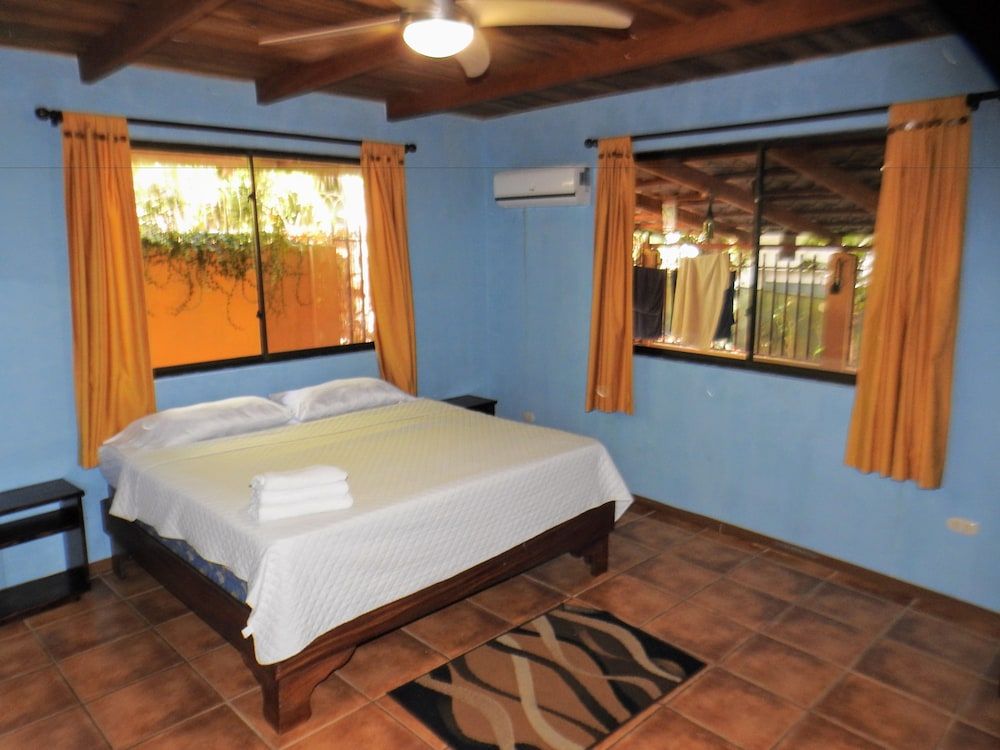 Family Townhome, 4 Bedrooms