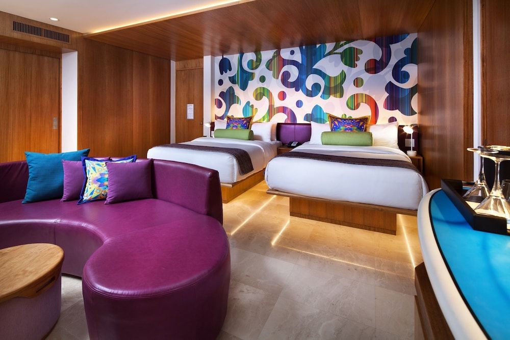 Wonderful Escape Room, 2 Queen Beds, Partial Ocean View