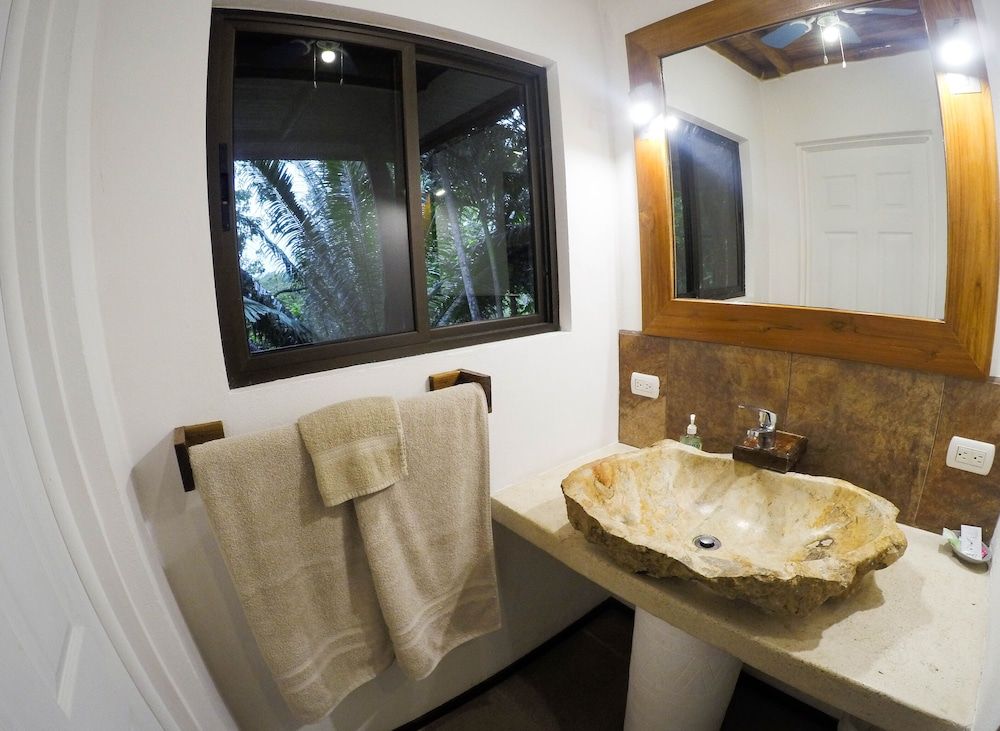 Lodge Margouillat Premium Bungalow, 1 King Bed, Non Smoking, Mountain View 13