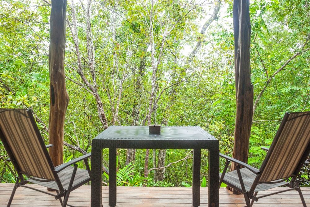 Lodge Margouillat Premium Bungalow, 1 King Bed, Non Smoking, Mountain View 11