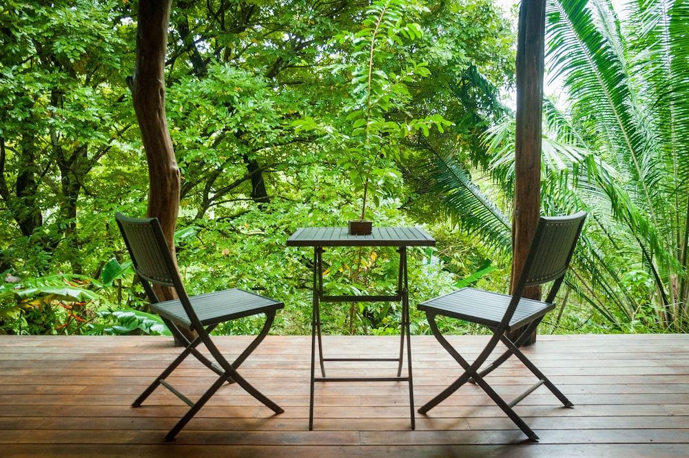 Lodge Margouillat Premium Bungalow, 1 King Bed, Non Smoking, Mountain View 10