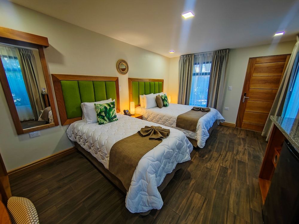 Sibu Boutique Hotel Forest Superior 1 Queen+1 Individual Bed