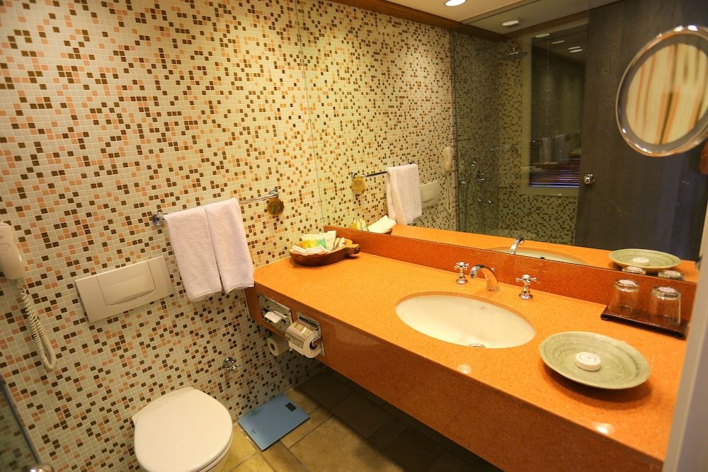 The Marmara Bodrum - Adult Only Deluxe Room, 1 King Bed 4