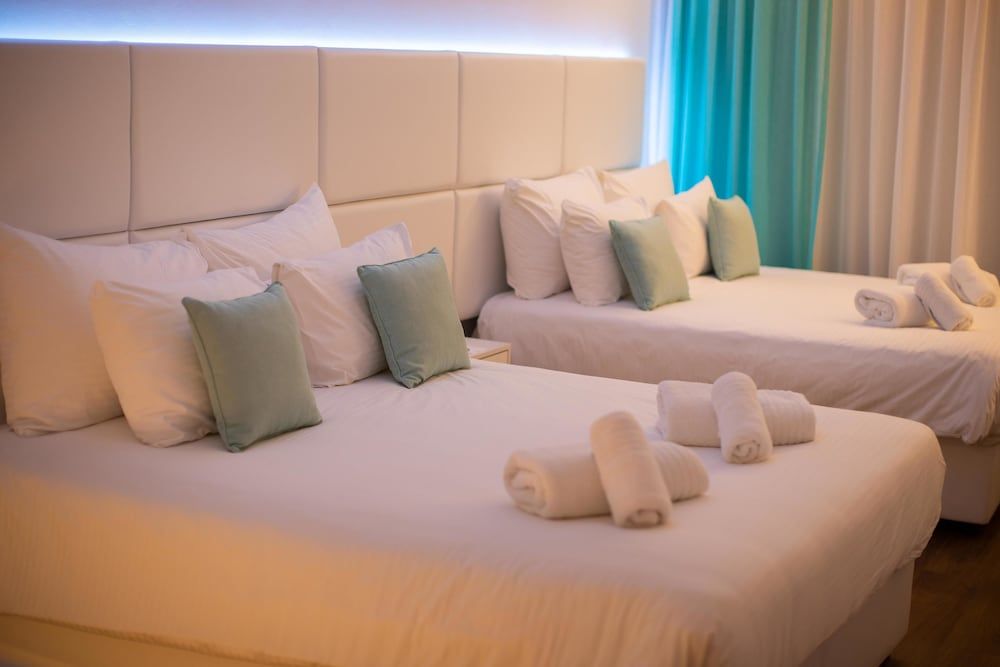 Deluxe Double Room, 2 Double Beds, Balcony
