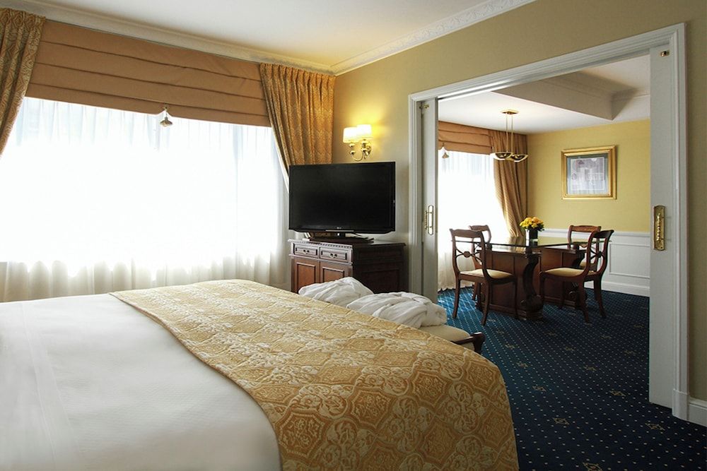Junior Suite, River View