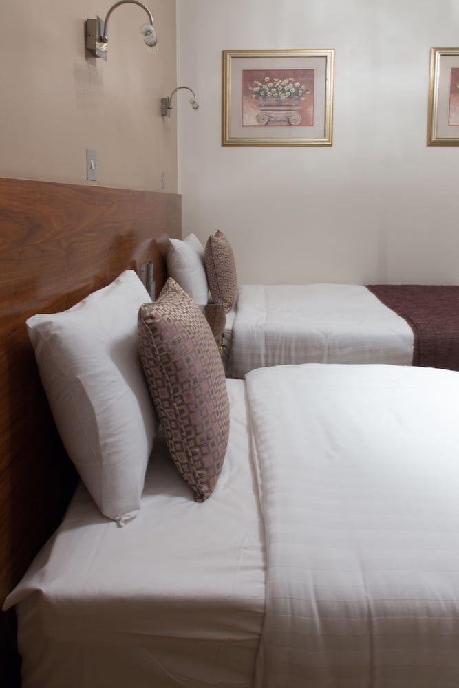 Garden View Hotel Standard Twin Room, 2 Twin Beds 3