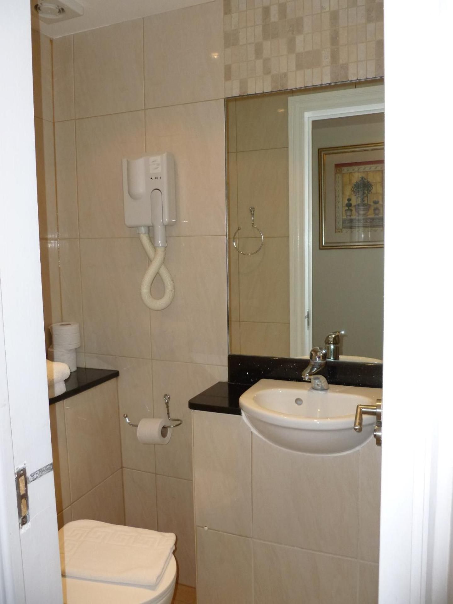 undefined Garden View Hotel 8