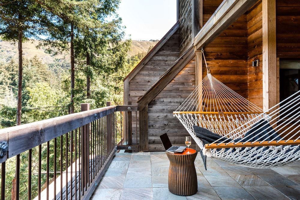 Suite (Big Sur Forest Shower)